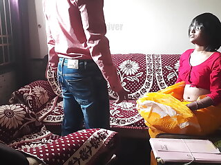 Indian Bhabi Fucked by Bank Executive - Hot Indian Saree Sex in Hindi