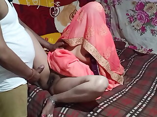 सादी सुदा नई नवेली भाभी की गदराई जबानी में हबस बुझाई